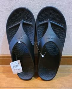 【TELIC】FLIP FLOP サンダル MLサイズ 黒のサムネイル