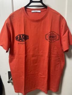 GIVENCHY オレンジ Tシャツ RARE SPIRIT4/23日値下げ - メルカリ
