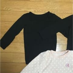 Chel様専用 ユニクロ ヒートテック2枚のサムネイル