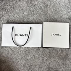 CHANEL ショッパー&ギフトボックス