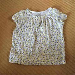 花柄Tシャツのサムネイル