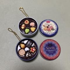 ままごと　スイーツ　ミニサイズ　チョコレート缶　クッキー 缶 レトロ　可愛いのサムネイル
