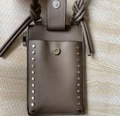 しまむら　スマホショルダーのサムネイル