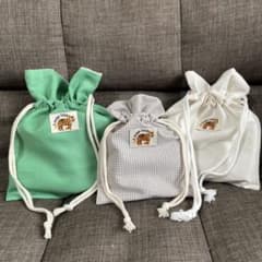 ハンドメイド　巾着セットのサムネイル