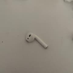 Apple AirPods 右耳　第二世代のサムネイル