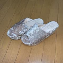 サンダルのサムネイル