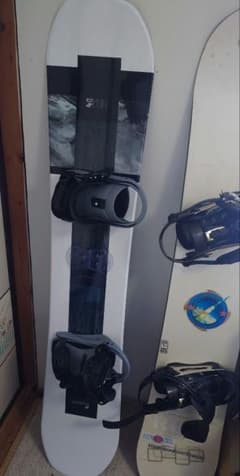 DIVISIONスノーボード板 ほぼ新品 総額68000円 - メルカリ