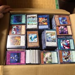 遊戯王まとめ売り  14000〜15000枚のサムネイル