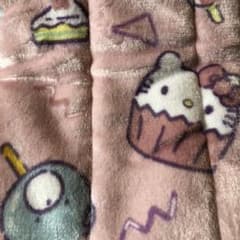 あったか敷きパッド　サンリオのサムネイル
