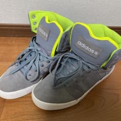 adidas アディダス スニーカーのサムネイル