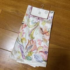 新品タグ付きZARA HOME キッチンタオル 2枚セット 花柄のサムネイル