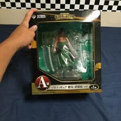 ワンピース ゾロ フィギュアのサムネイル
