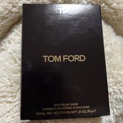 ✨TOM FORD✨04 SUSPICIONのサムネイル