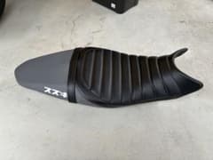 スズキ SV650 ABS ゲルザブ入りタックルロールシート - メルカリ