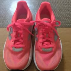 New Balance FuelCell ランニングシューズ22.5cのサムネイル