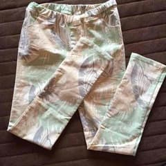 新品・未使用パンツのサムネイル