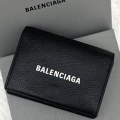 バレンシアガ BALENCIAGA グレインカーフスキン 三つ折り財布 ブラック