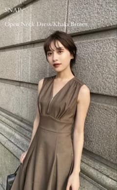 L'Or オープンネックドレスのサムネイル