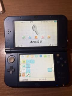 ば*し様 美品‼️ New Nintendo 3DS LL ネイビーのサムネイル