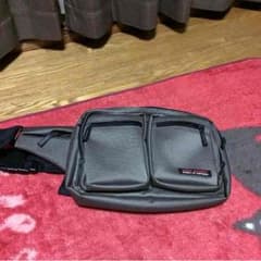 ウエストバッグのサムネイル