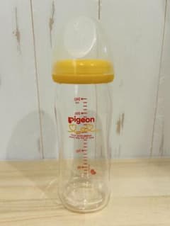 Pigeon ガラス哺乳瓶 240ml クリア/イエローのサムネイル
