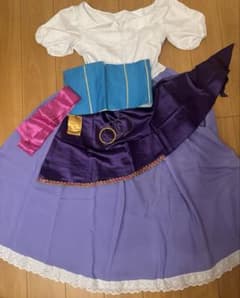 エスメラルダ　ノートルダムの鐘　仮装　ディズニーハロウィン　コスプレのサムネイル