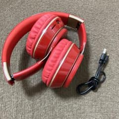 ワイヤレスヘッドホン レッドのサムネイル
