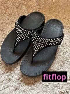 fitflop黒スタッズ付トングサンダルUS06フィットプロップ 中古 - メルカリ