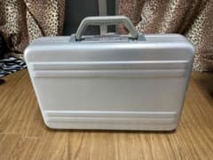 ZEROハリバートン アタッシュケースのサムネイル