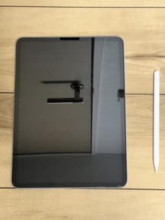 iPad pro （第4世代）　M2チップ　11インチ　劣化96% iPad pro （第4世代） M2チップ 11インチ 256G 劣化96% - メルカリ