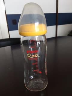 ピジョン 母乳実感 哺乳瓶 ２４０ｍｌのサムネイル