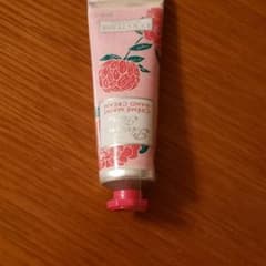 ピオニー フェアリーハンドクリームのサムネイル