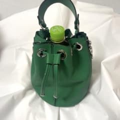 ZARA 緑バックのサムネイル