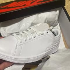 AIRJORDAN1CENTRECOURT ナイキ  エアジョーダン1のサムネイル