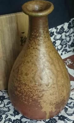 備前焼 伊勢崎淳】 人間国宝 一輪挿し・徳利 - メルカリ