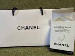 CHANEL ラ クレーム マン ハンドクリームのサムネイル