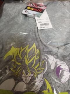 UNIQLO ドラゴンボールZ ブロリー　パーカー　3XLのサムネイル