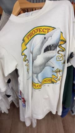 PROJECT EXPLORATION サメプリントTシャツ ホワイト 90年代のサムネイル