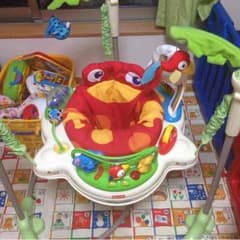 (送料込みです)fisherprice rainforest jumperooのサムネイル