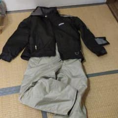 DESCENTE　スキーウェアのサムネイル