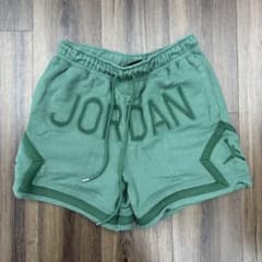 NIKE ジョーダン ニーナ ニナ シャネル ショート パンツ HF1650のサムネイル
