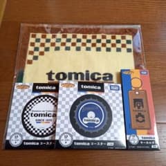 トミカくじ コースター賞 キーホルダー賞 ハンドタオル賞 4点セットのサムネイル