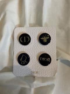 Dior ピンバッチセットのサムネイル