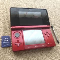 3ds 本体、純正タッチペン、2GBのSDカードのサムネイル