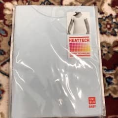 ユニクロヒートテック半袖のサムネイル