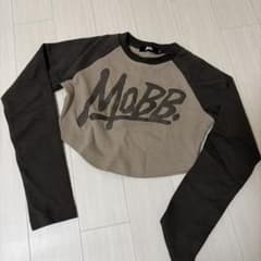 美品！MOBB モブ 長袖 ショート丈 Tシャツ Mブラック ロンT ラグランのサムネイル