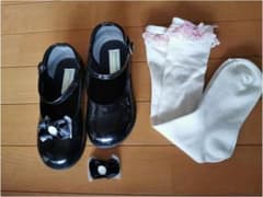 19センチ靴　未使用ハイソックスのサムネイル