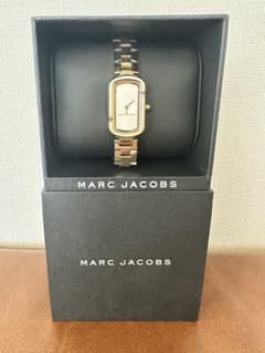 【新品未使用】MARC JACOBS レディース 腕時計 ゴールドのサムネイル