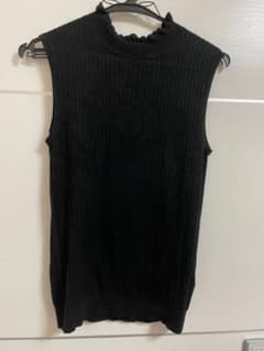 GU ノースリーブ タンクトップ トップスのサムネイル