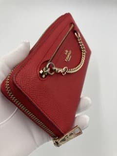 COACH　コーチ　長財布　レッド　ラウンドファスナーのサムネイル